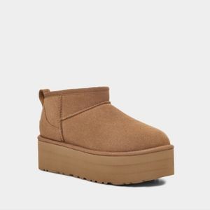 Brand new Classic Ultra Mini Platform Ugg